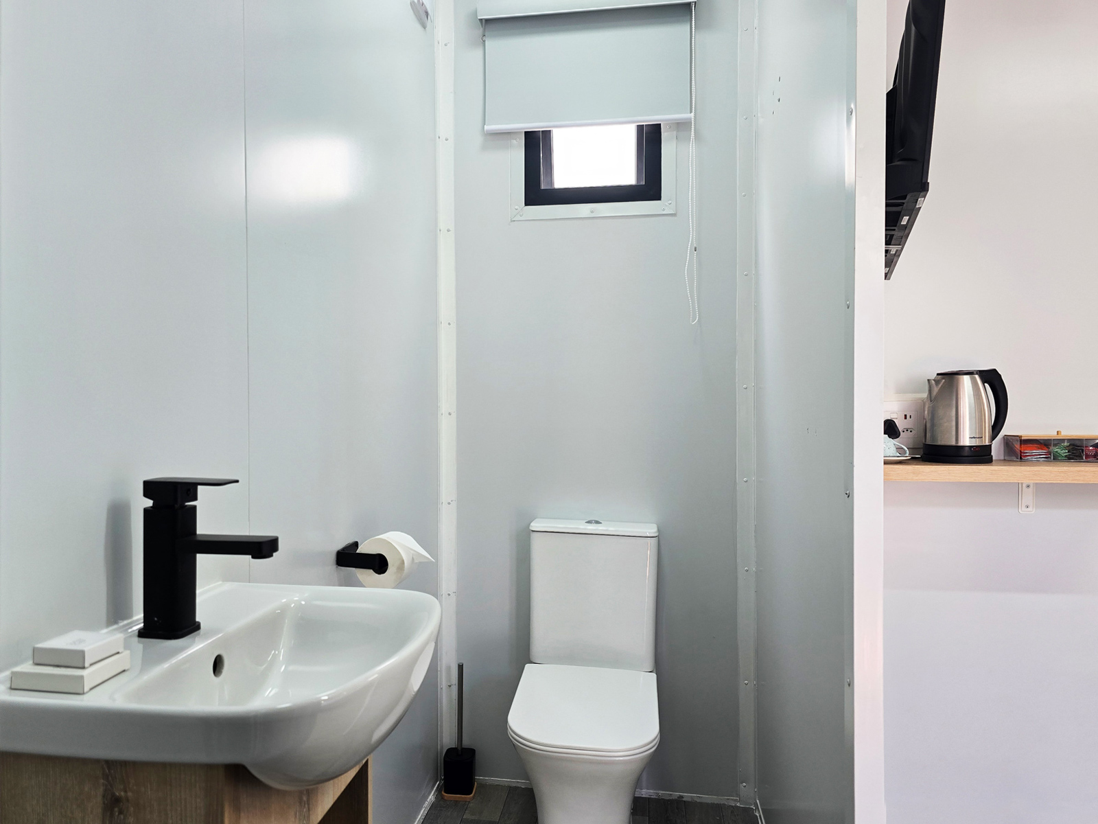 Luxury room toilet