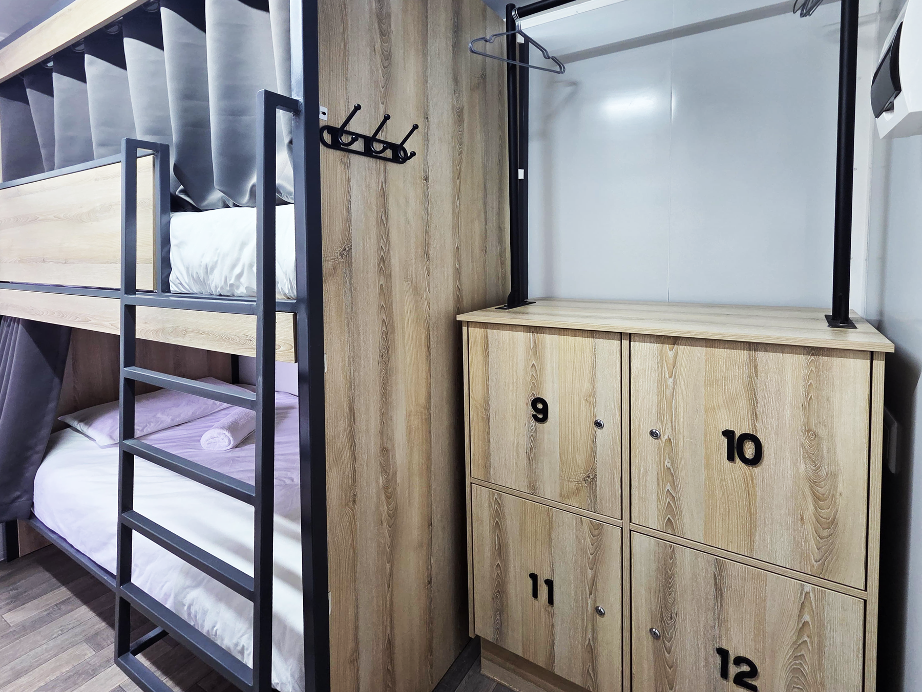 Dorm lockers